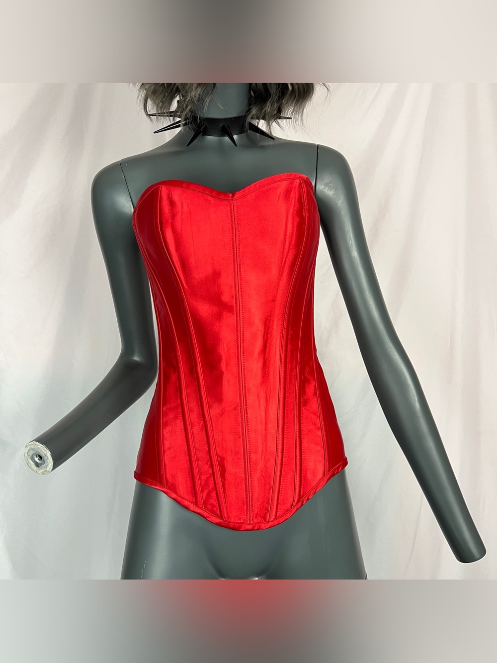 Red Satin Sweetheart Overbust Corset Top - Picture 2 of 7